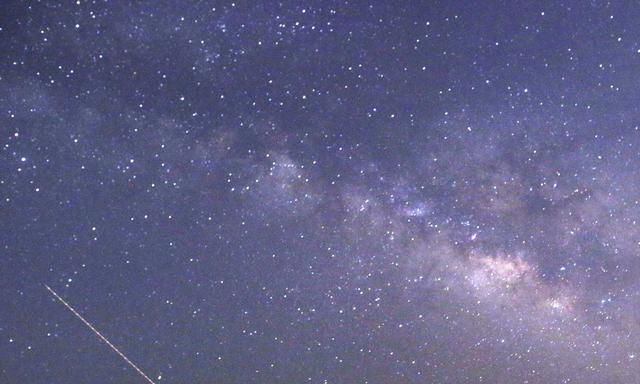 2020天琴座流星雨在哪个方位