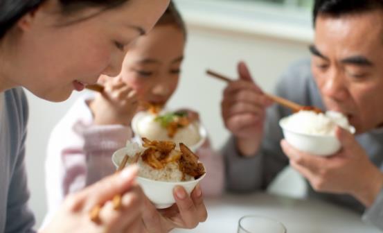 人人都要吃饭 日常生活中吃饭的禁忌你又知多少