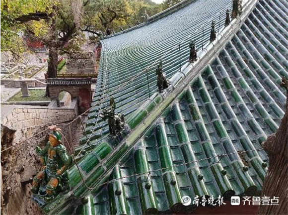 灵岩寺千佛殿屋顶保护修缮工程竣工，罗汉像修复入选全国“十佳”